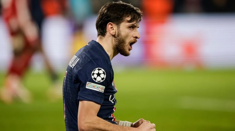 Кварацхелија повторно најдобар во Грузија, се израмни со легендата Каха Каладзе