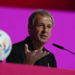 responseObject[i].Title