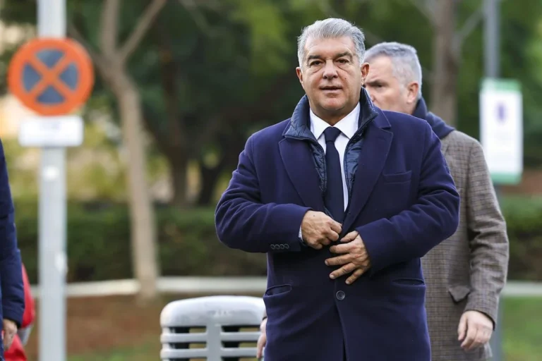 Лапорта пред реализација на трансфер од соништата: Sвездата на Сити бесплатно потпишува за Барселона!