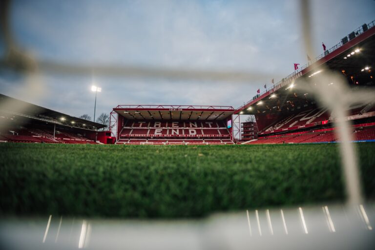 Од Нотингам форест се жалат на судењето, сметаат дека се оштетени во дуелот против Манчестер сити