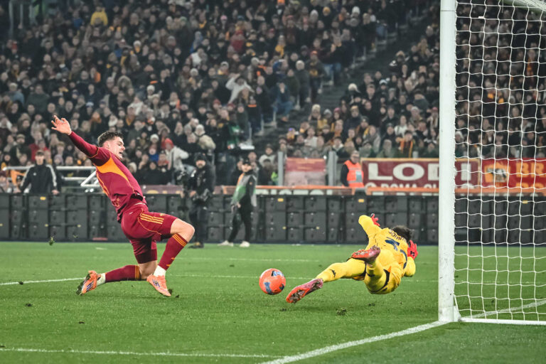 Рома за половина час ја „реши“ Џенова (Видео)