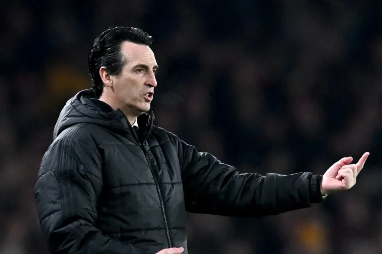 Тренерот на Астон вила не се ракуваше со Артета по поразот: „Не гледам проблем во тоа“