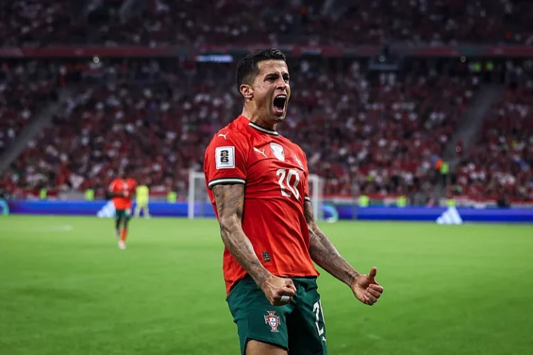 Ништо од враќањето во Барселона, Кансело ќе потпише за Интер?!