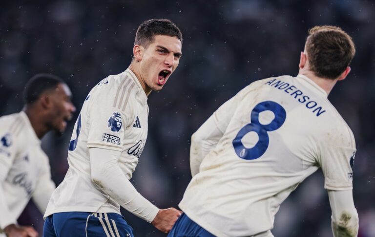 Нотингем Форест со пресврт славеше во Лондон (Видео)