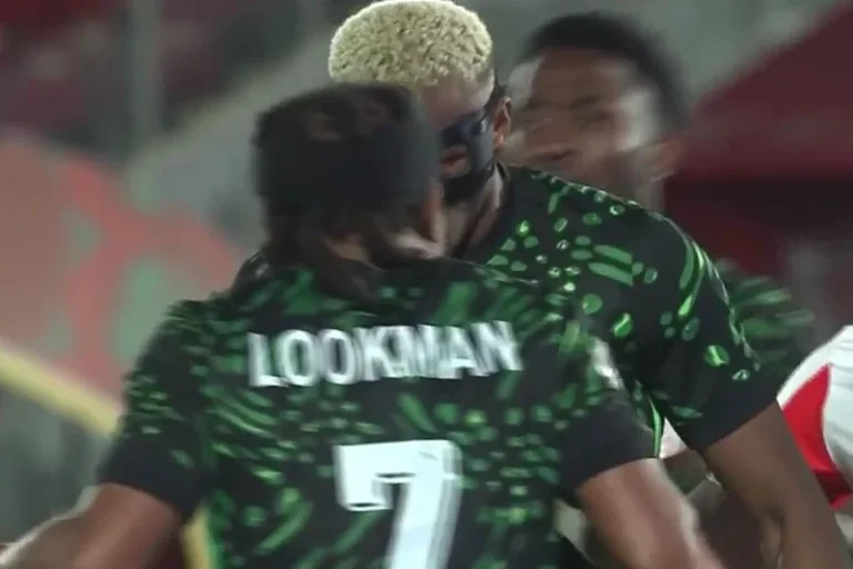 Виктор Осимен веќе не сака да игра со еден соиграч затоа што не му подал топка (Видео)