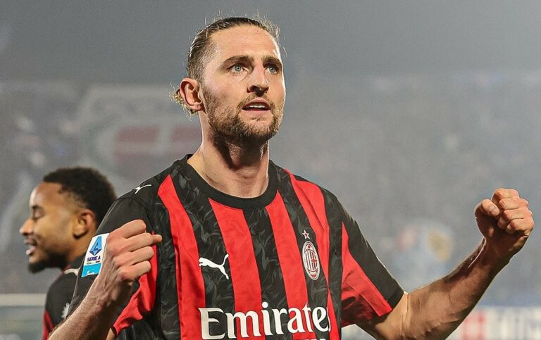 Рабио погоди, Милан се израмни со Наполи на табелата (Видео)