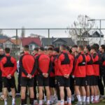 responseObject[i].Title