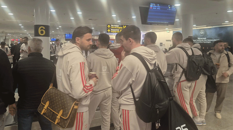 Македонските фудбалери пристигнаа во Копенхаген (Фото)