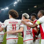 responseObject[i].Title