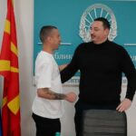 responseObject[i].Title