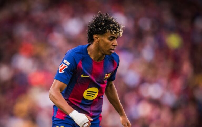 Се огласи Јамал: Боли што нема да можам да помогнам, но со цело срце ќе бидам со соиграчите